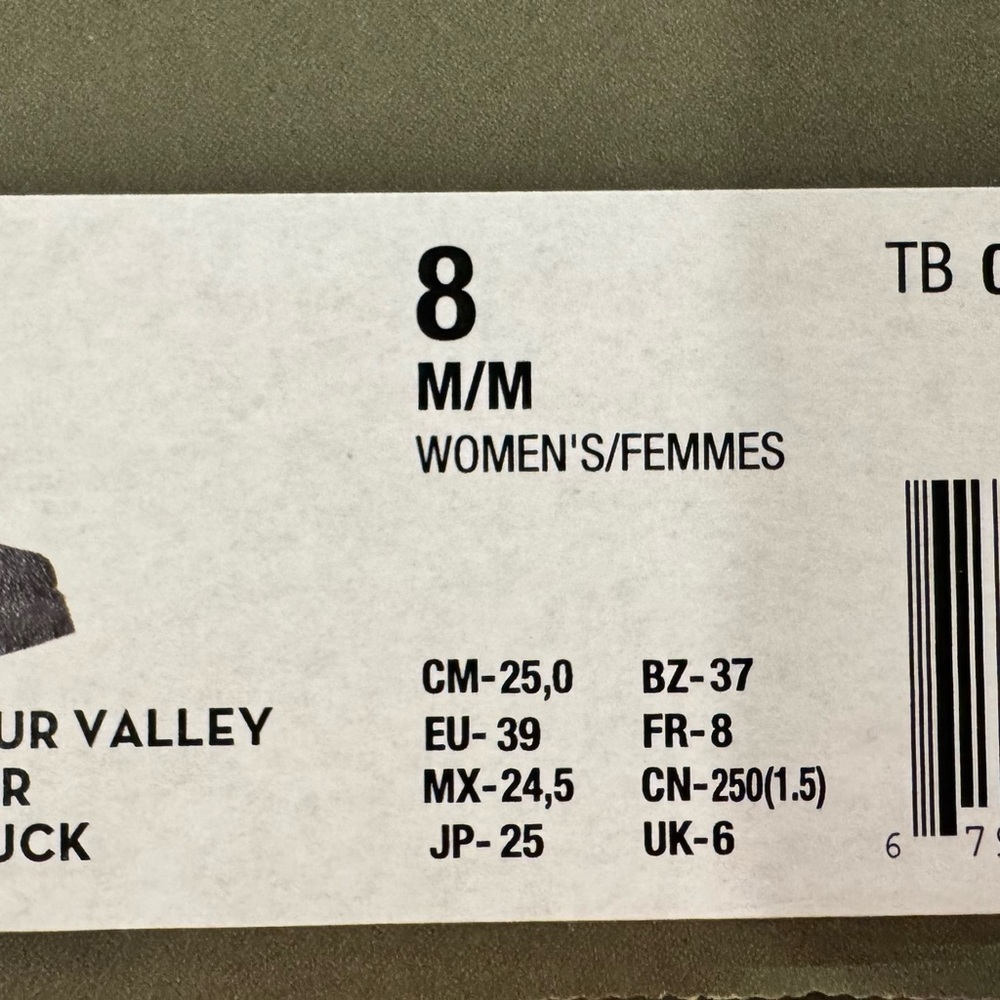 Timberland Courmayeur Valley Hiking Boot - Women's size 8, black nubuck, NIB! - Picture 11 of 11